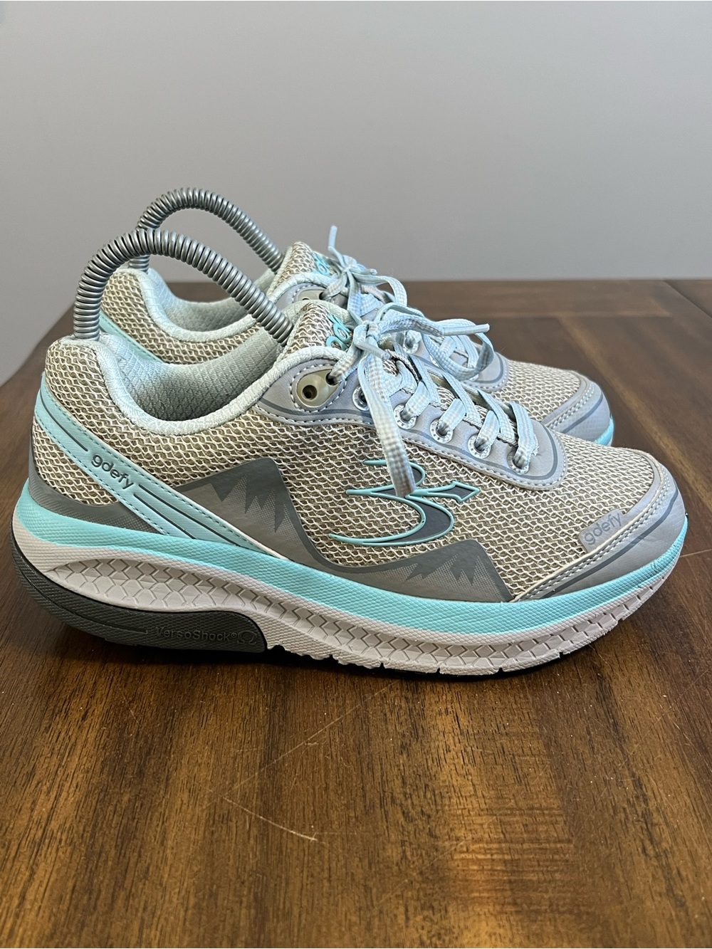 Gdefy Gravity Defyer Gray Blue Sneakers Women’s Size 6.5